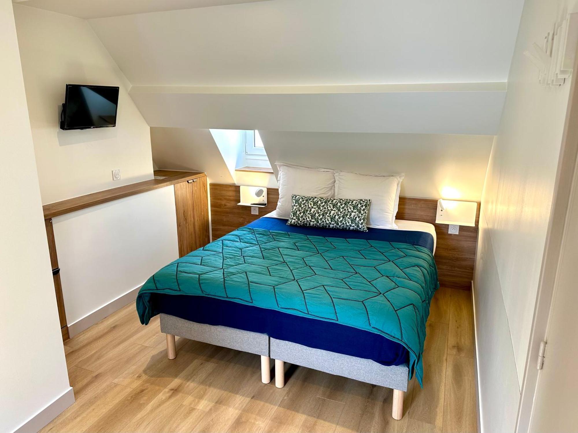 Superior Double Room 5th Floor